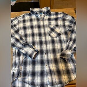 Men's BTC Black and White Plaid Long Sleeved Button up Shirt Sz L